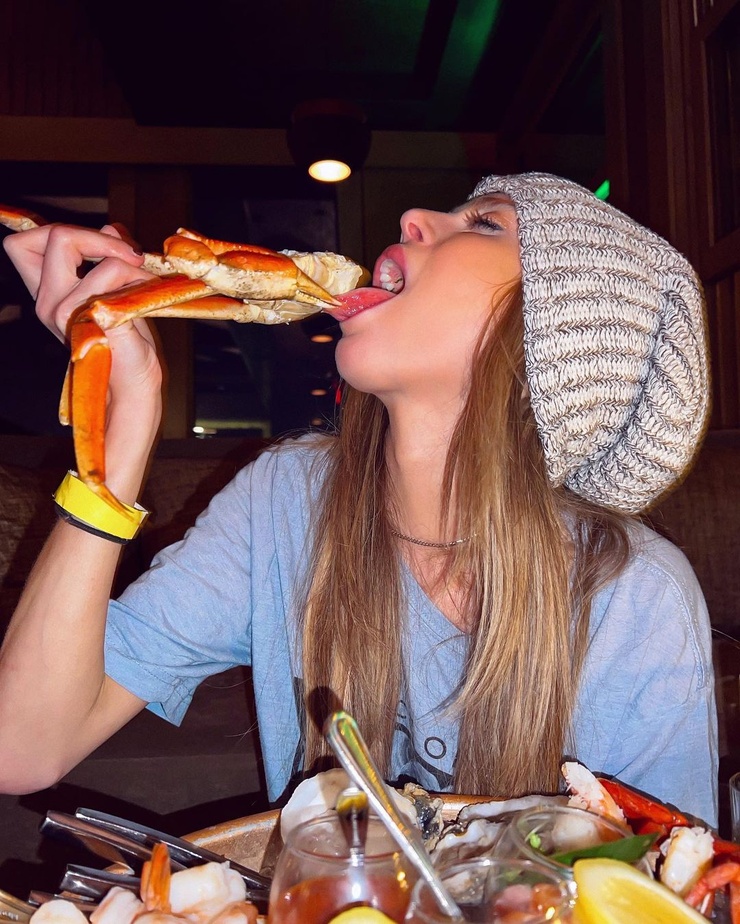 Anne Winters Anne Winters
