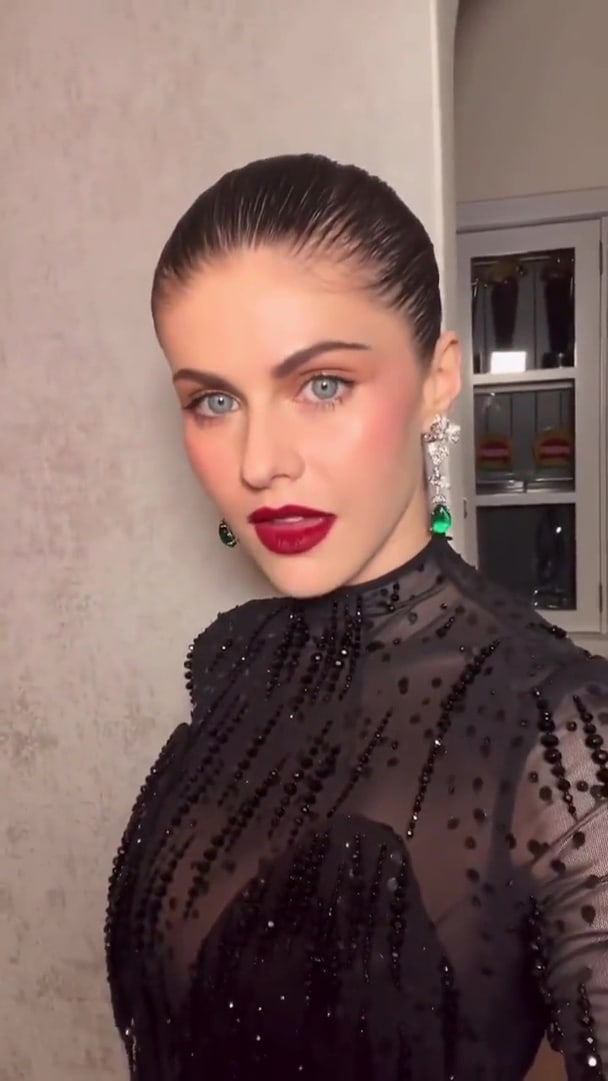 Alexandra Daddario
