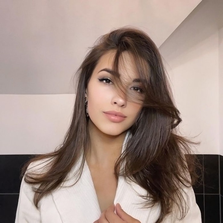 Elena Carlucci Elena Carlucci