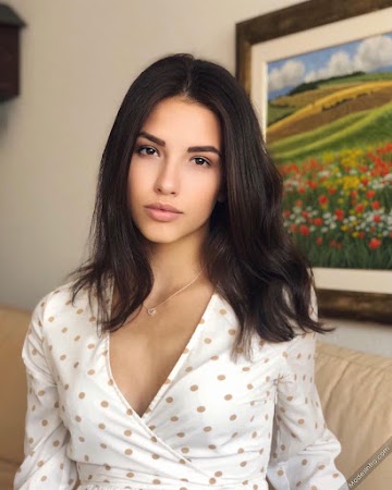 Elena Carlucci