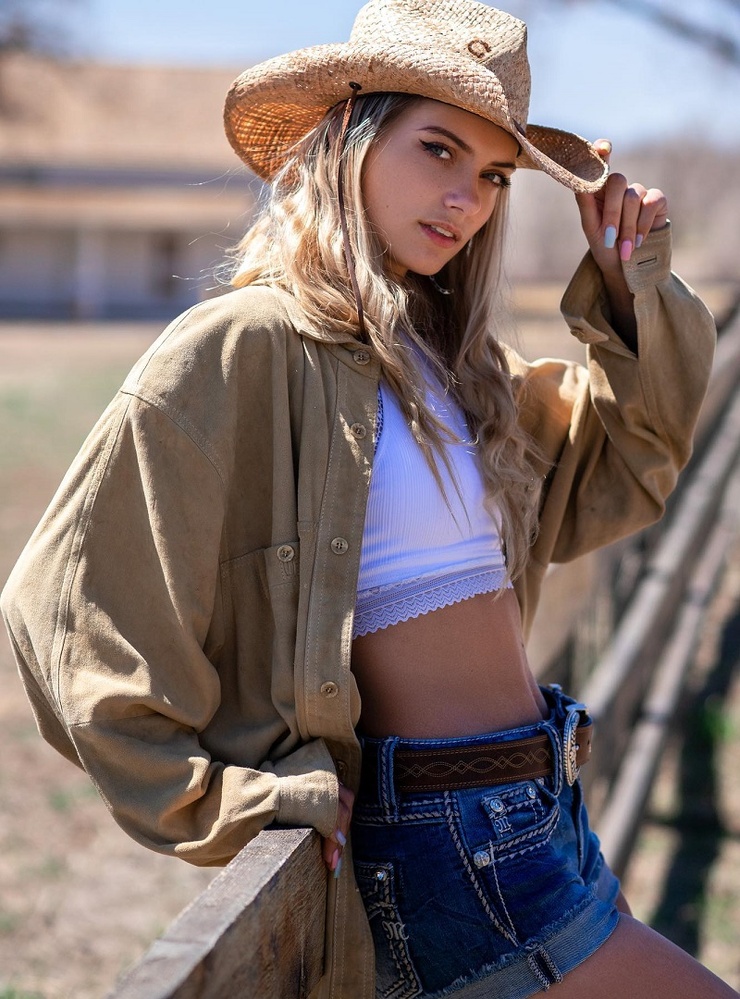 Nikki Neisler Nikki Neisler