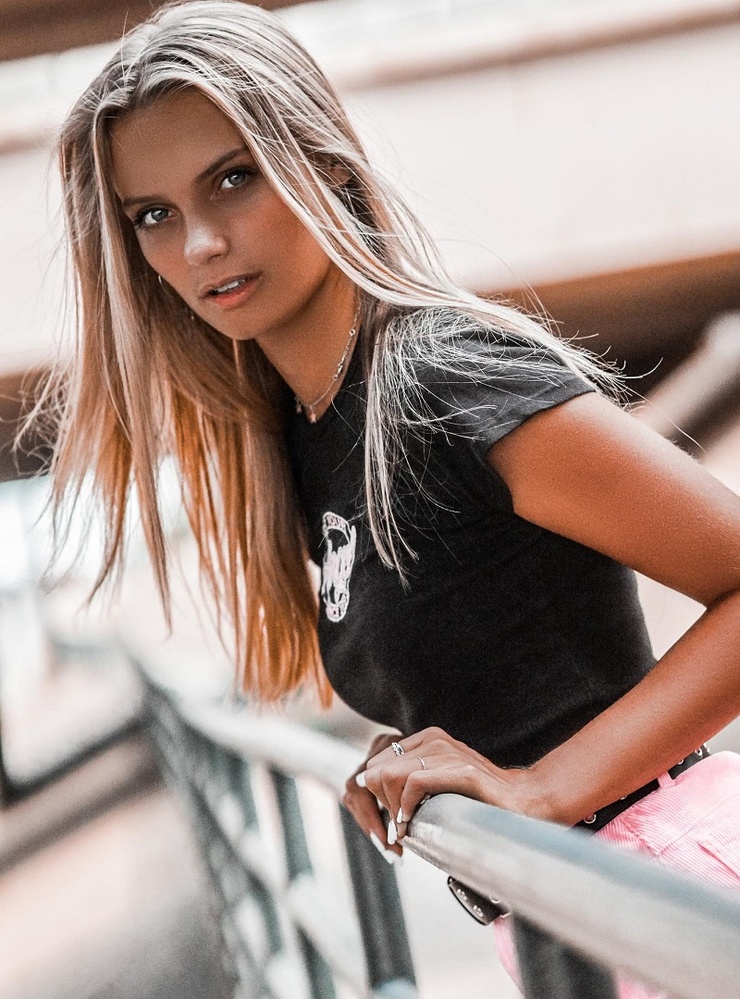 Nikki Neisler Nikki Neisler