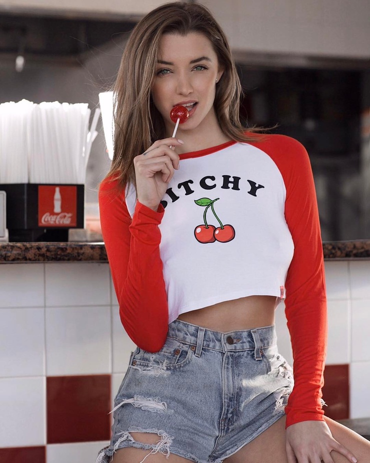 Alyssa Arce Alyssa Arce