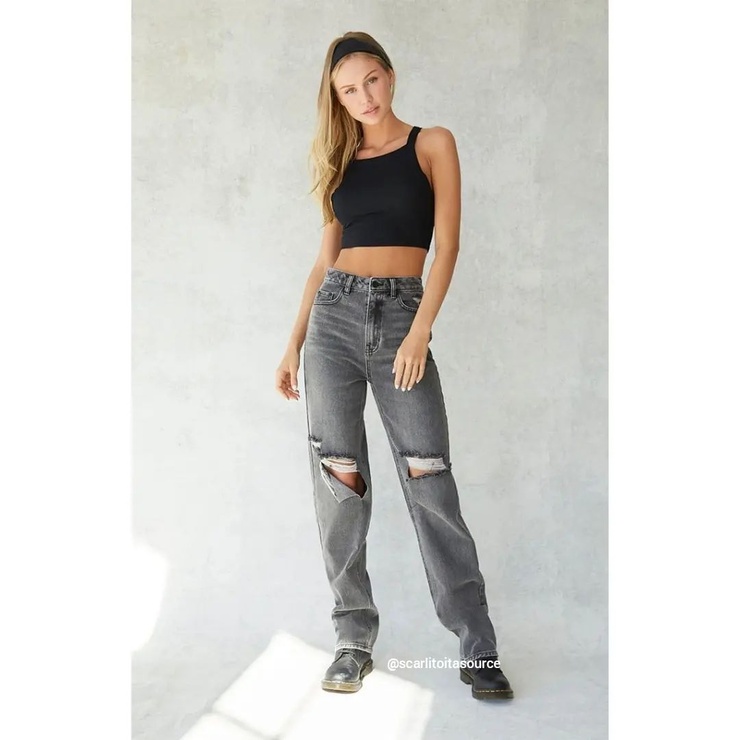 Scarlett Leithold Scarlett Leithold