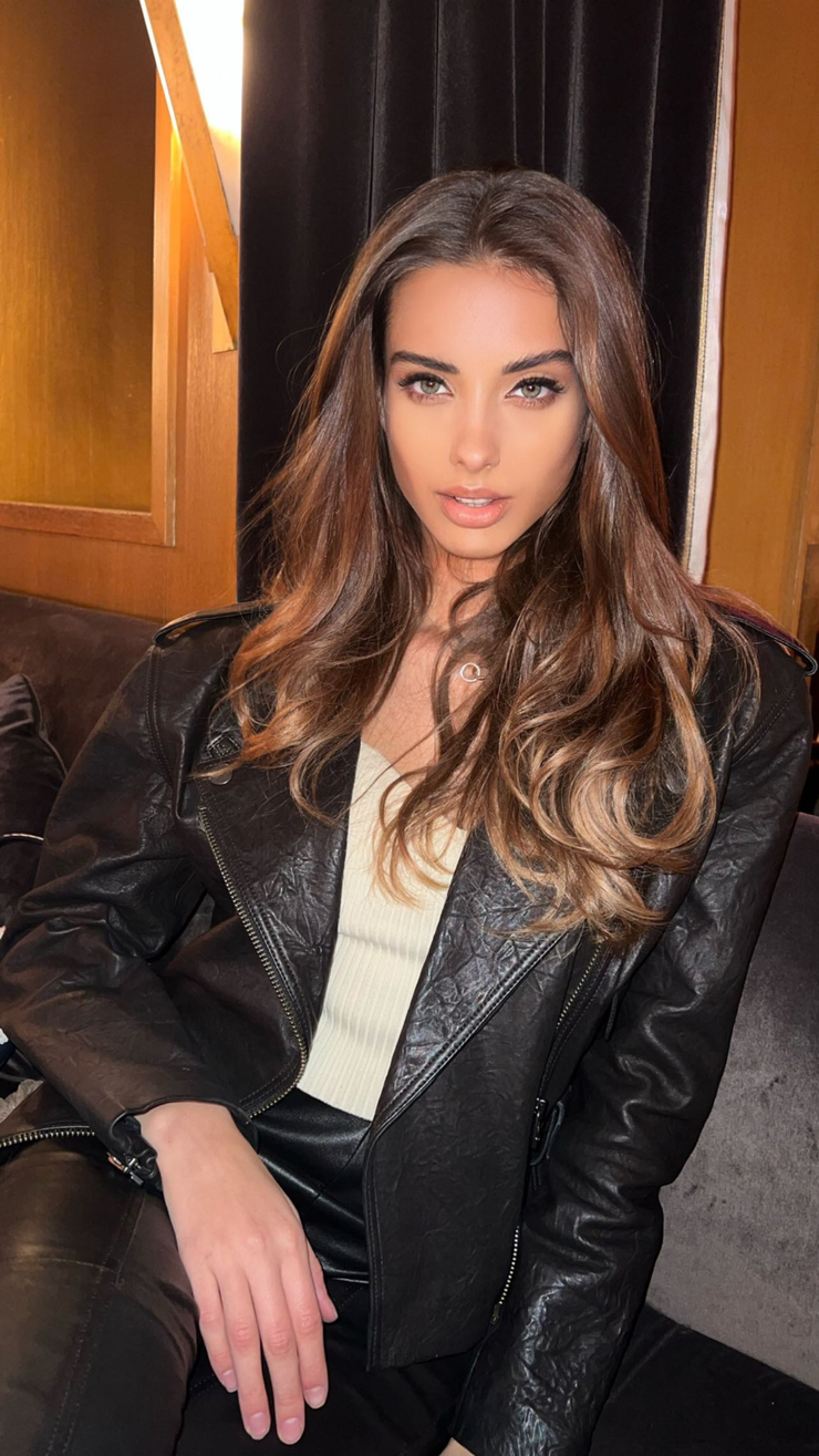 Liza Kovalenkoo Liza Kovalenkoo