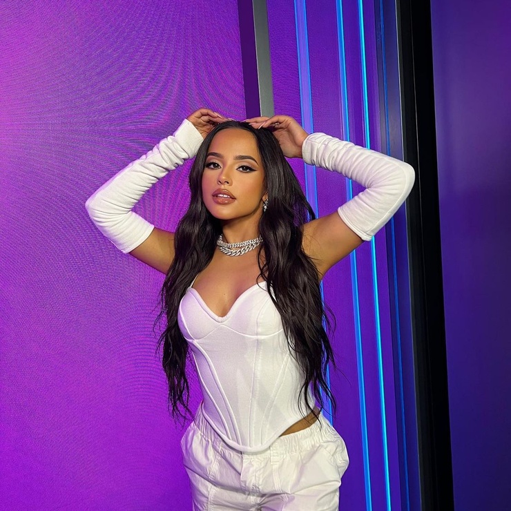 Becky G.