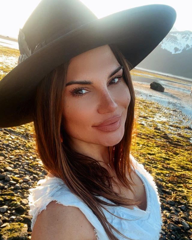 Lauren Abraham