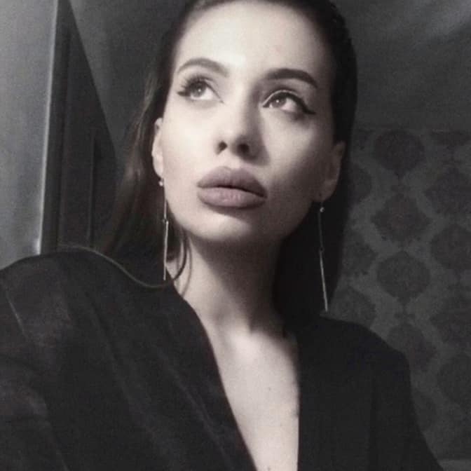 Alice Stroescu