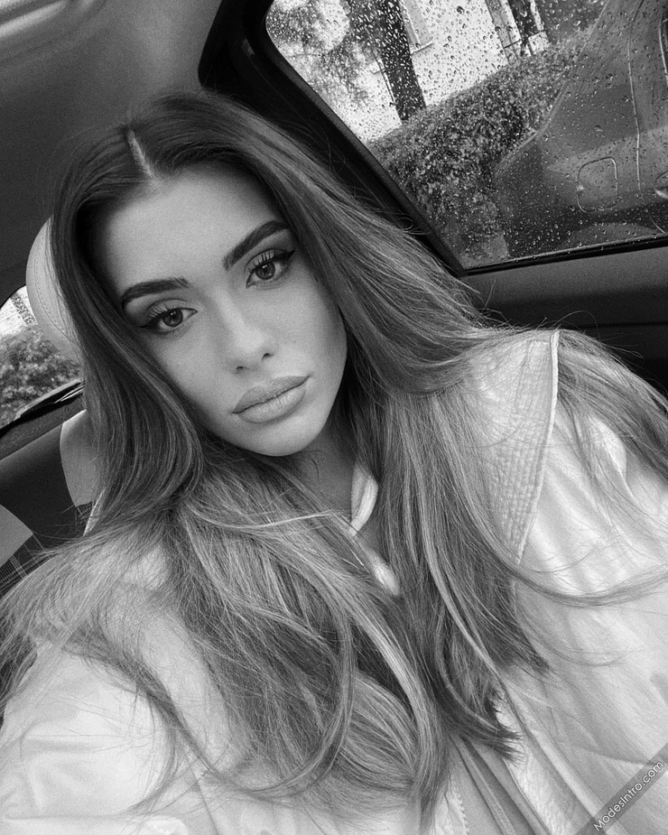 Alice Stroescu