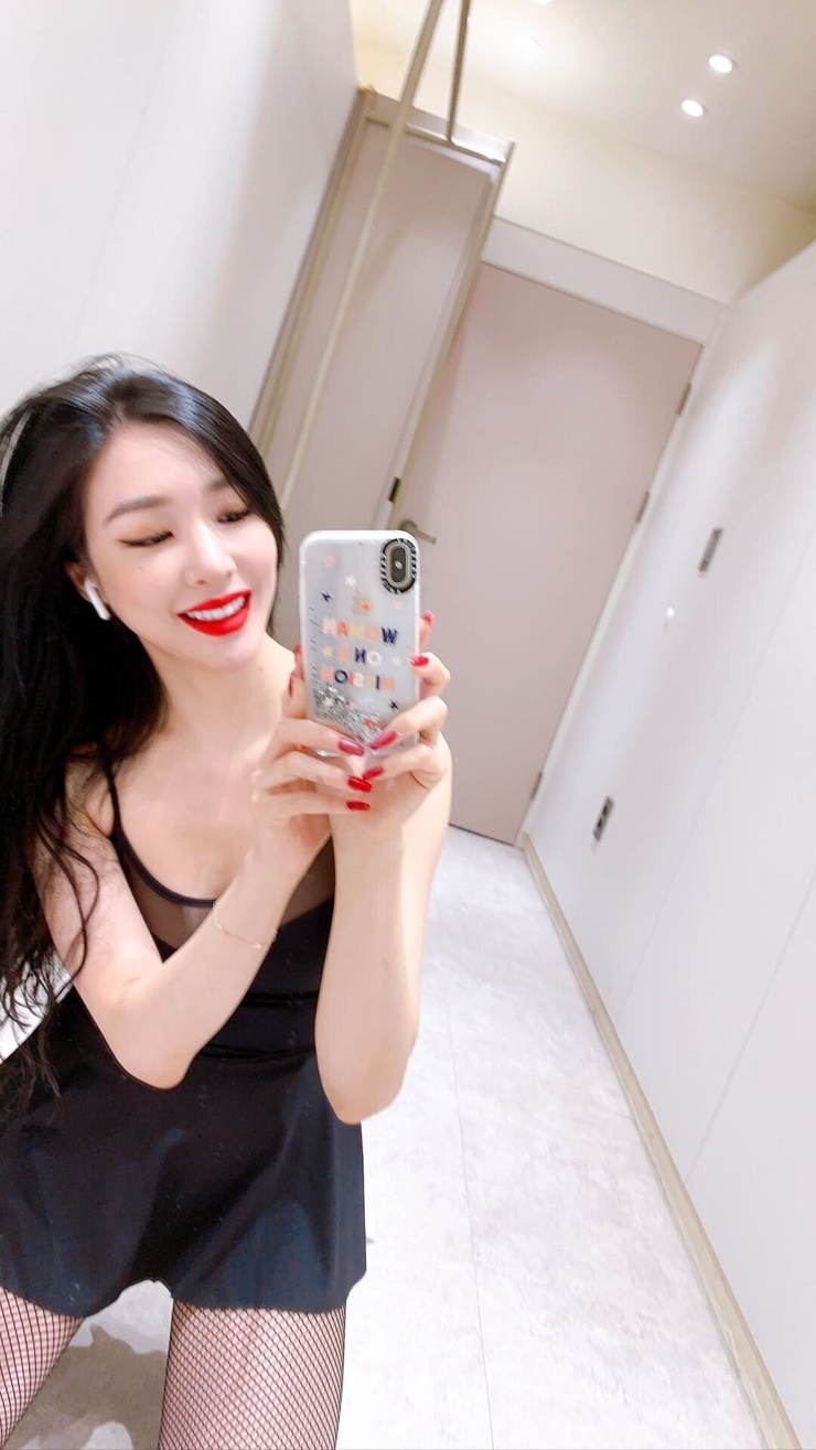 Hwang Mi-Young