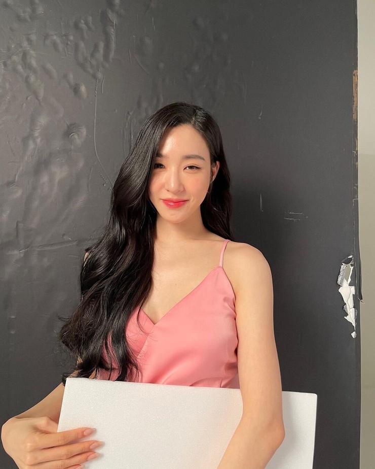 Hwang Mi-Young