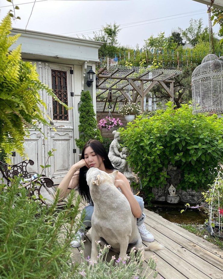Hwang Mi-Young