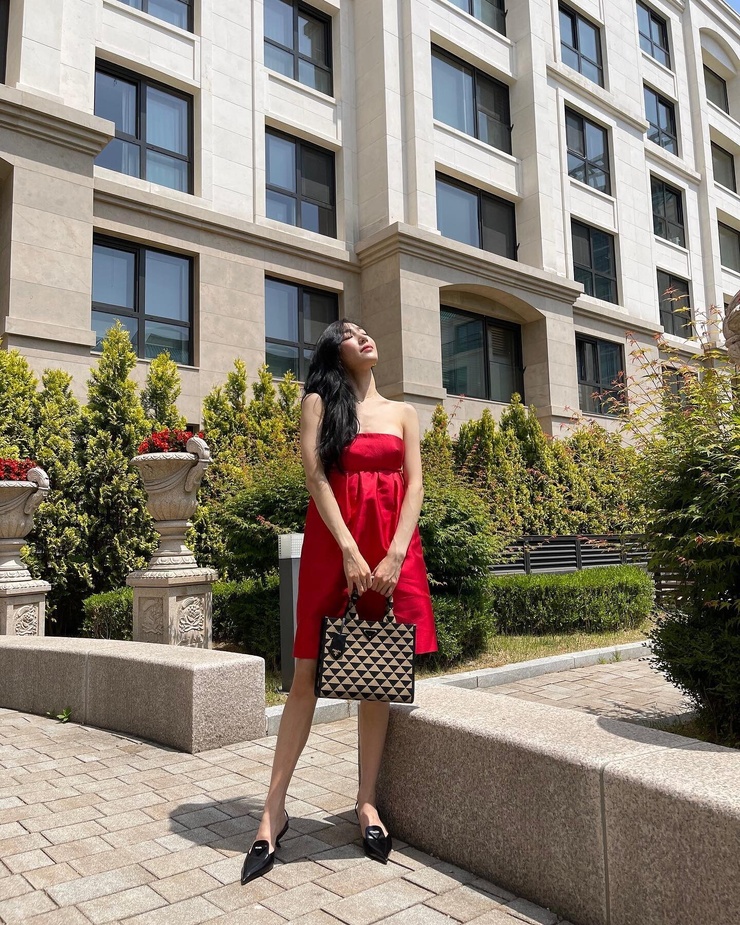 Hwang Mi-Young