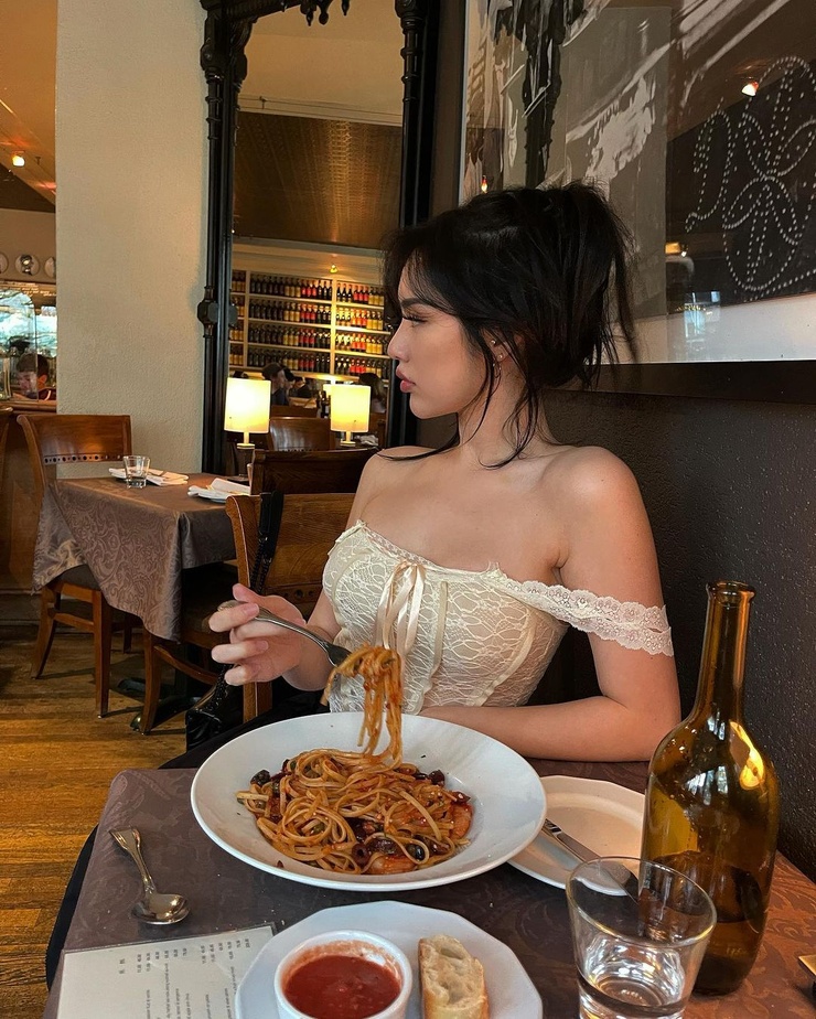 Amberly Xuan