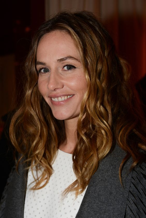 Cécile De France