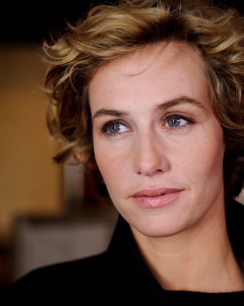 Cécile De France