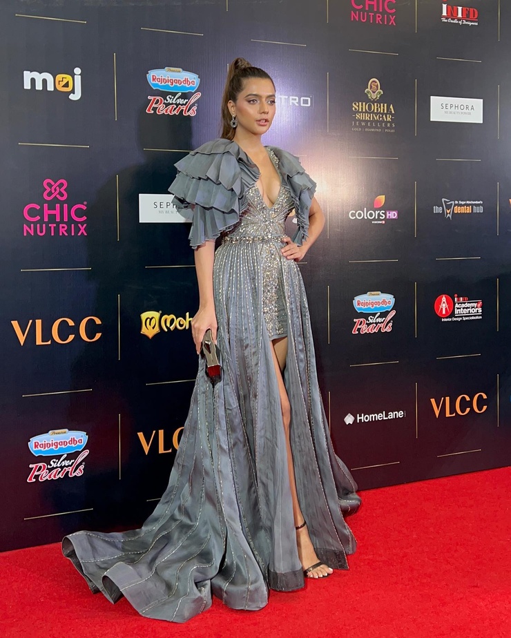 Ruhi Singh Ruhi Singh