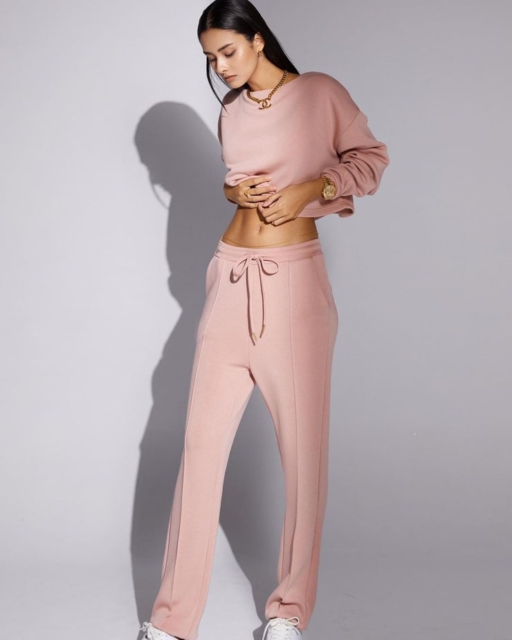 Lara Okimoto