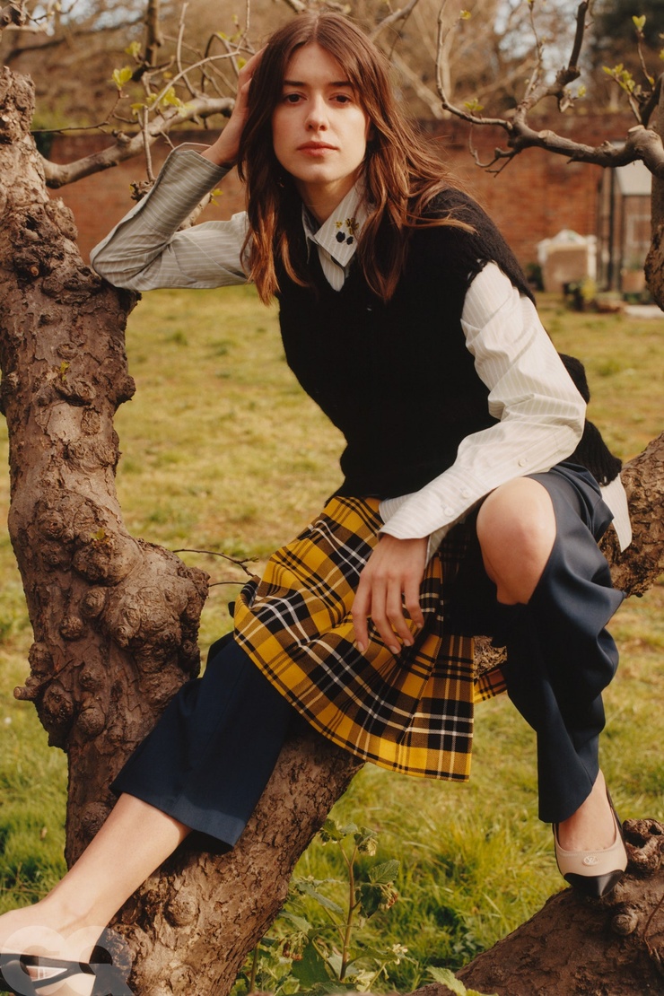 Daisy Edgar-Jones