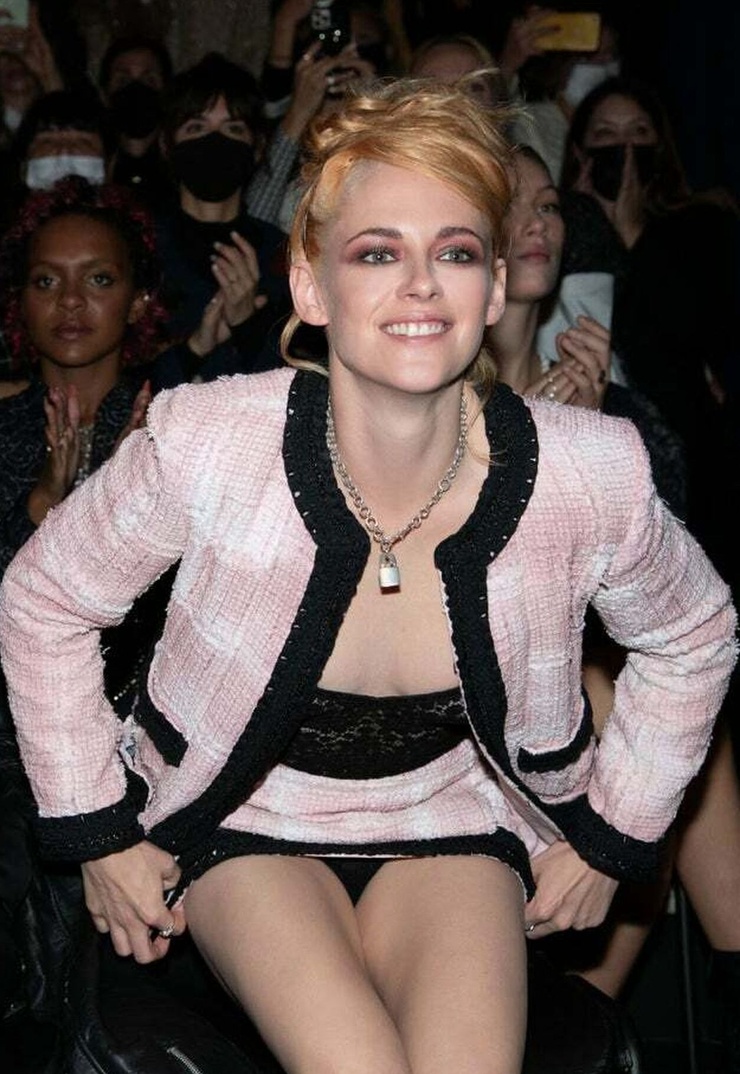 Kristen Stewart Kristen Stewart