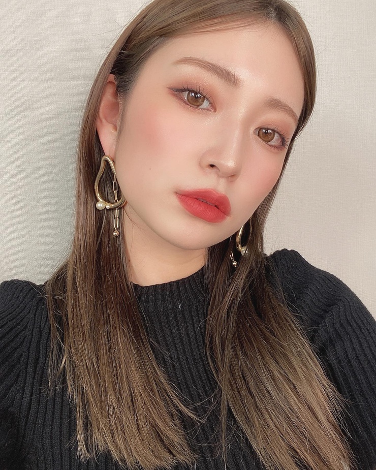 Akari Yoshida