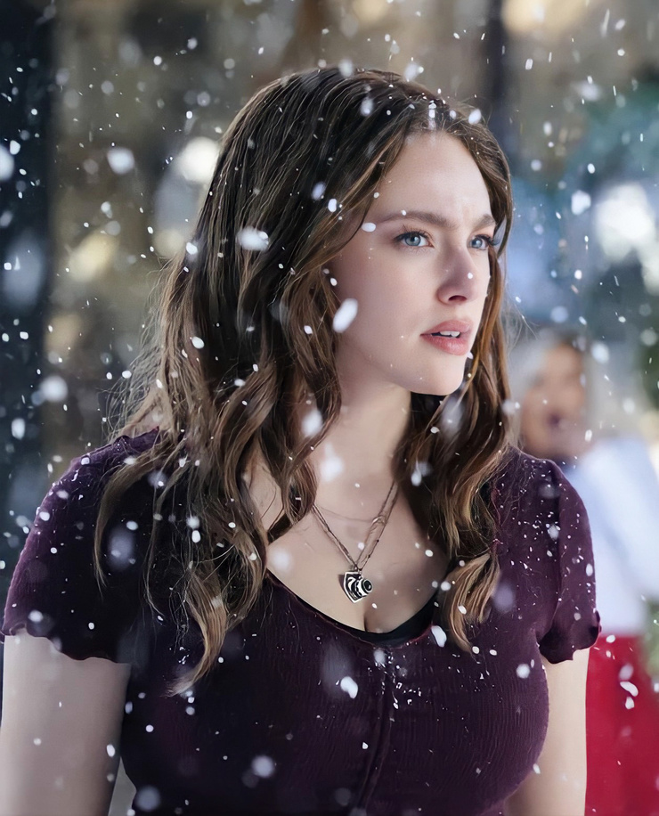Danielle Rose Russell