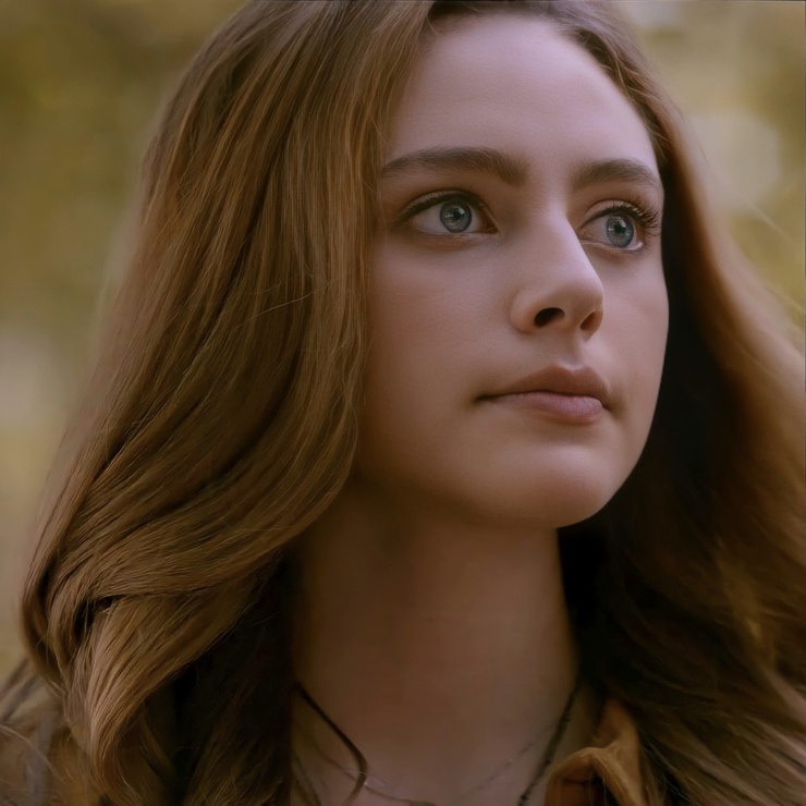 Danielle Rose Russell
