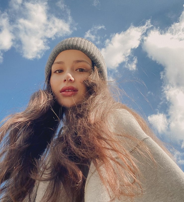 Picture of Lisa Rosh