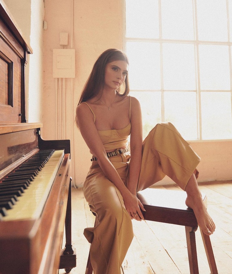 Valeria Mejia Valeria Mejia