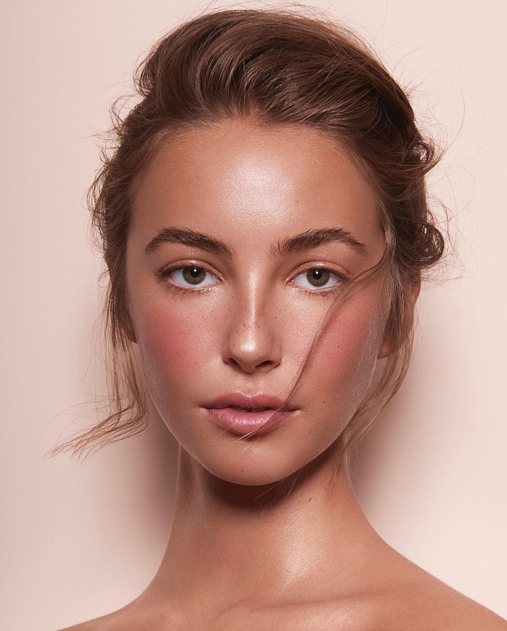 Amelie (model)