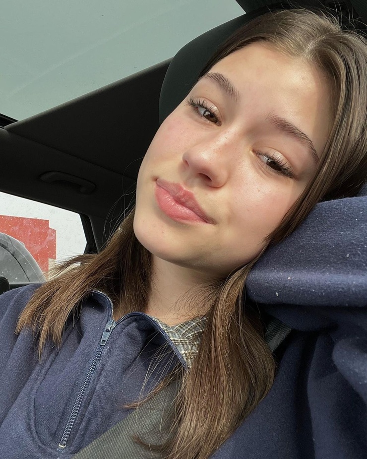 Ava Rose Beaune