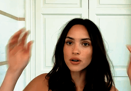 Adria Arjona