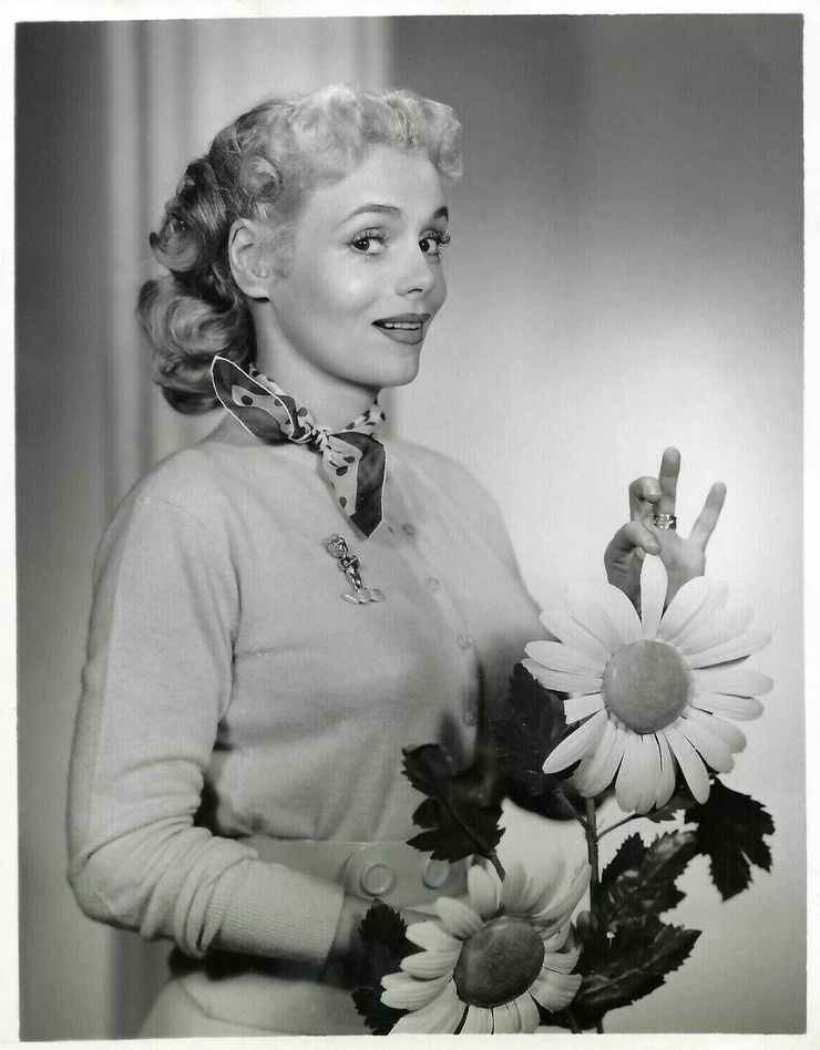 Marie Wilson