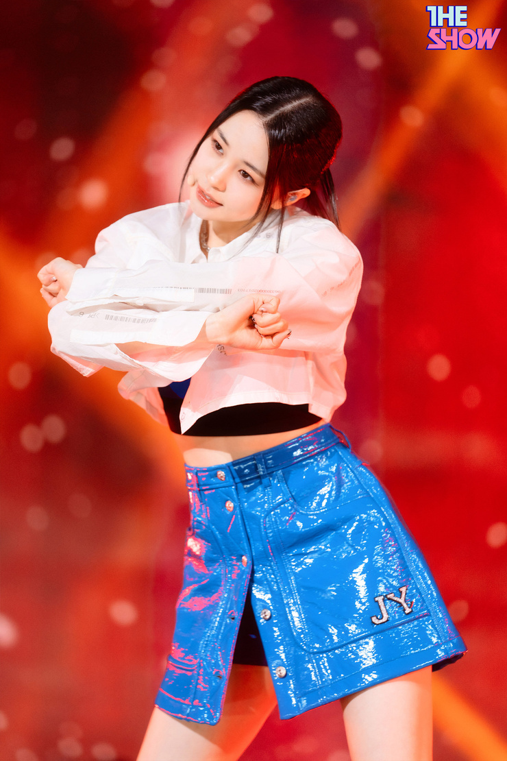 Ji-hyo Han