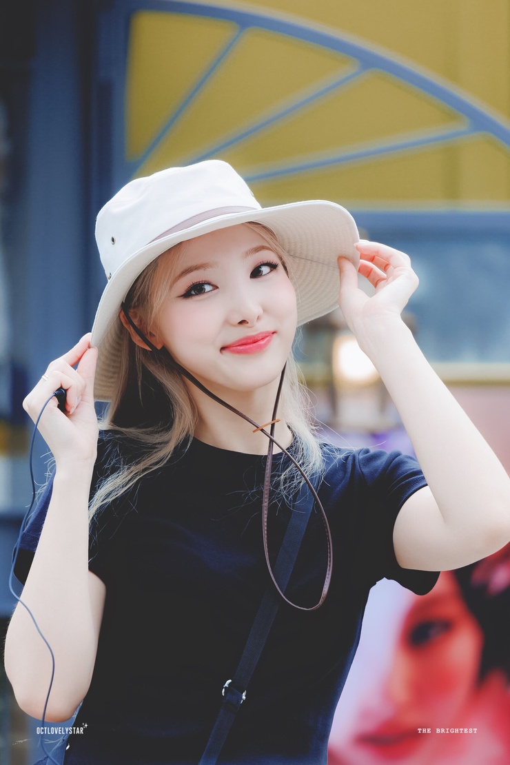 Im Nayeon
