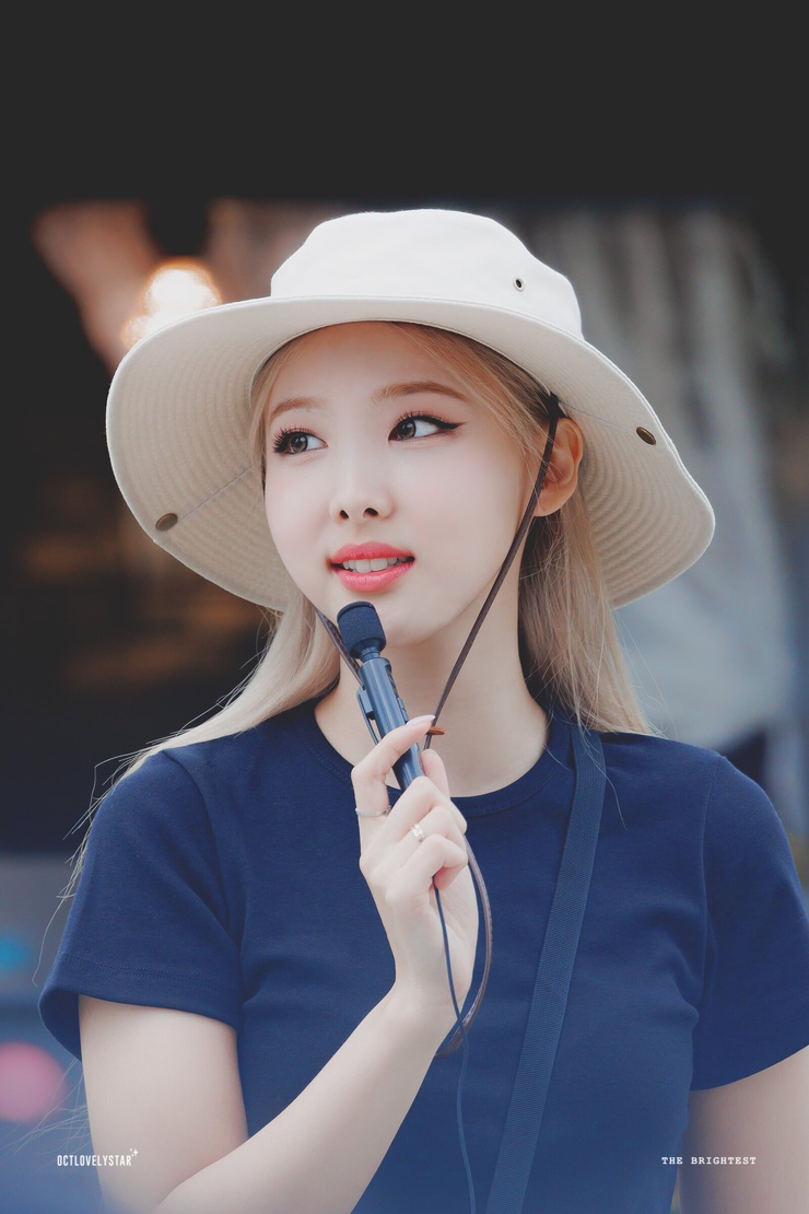 Im Nayeon
