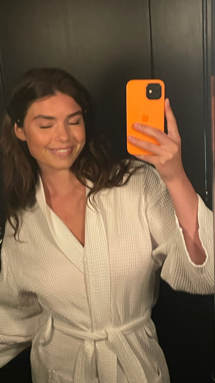 Lauren Searle