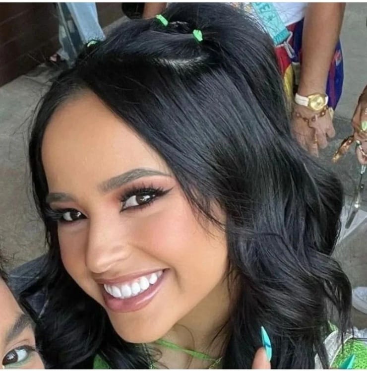 Becky G.