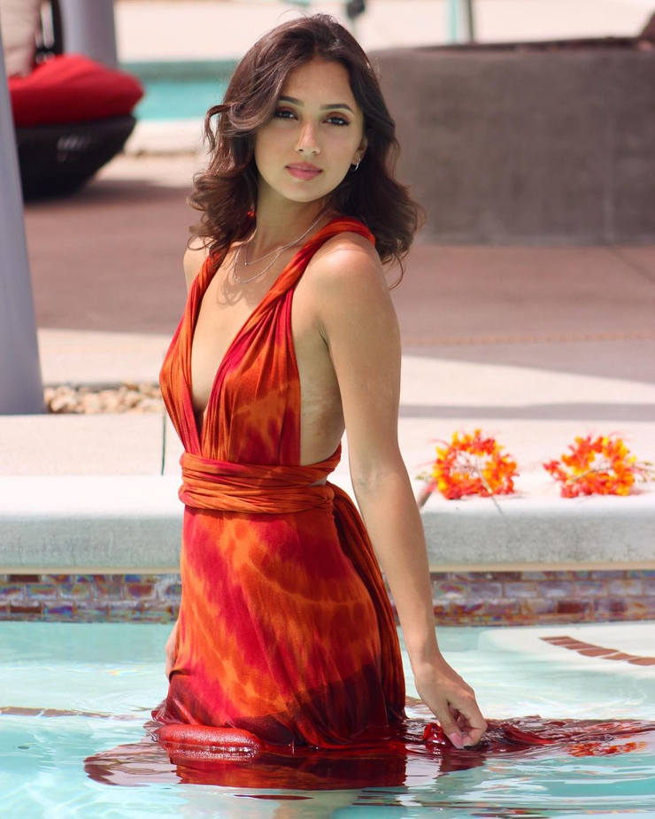 Arianna Rivas picture