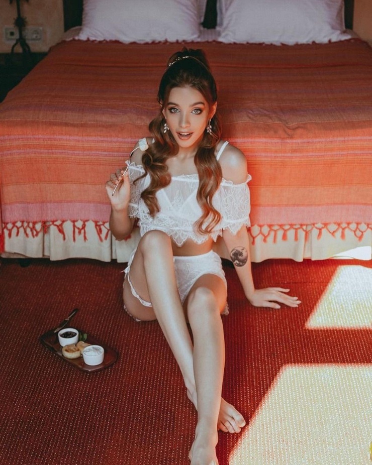 Alina Alina Alina Alina