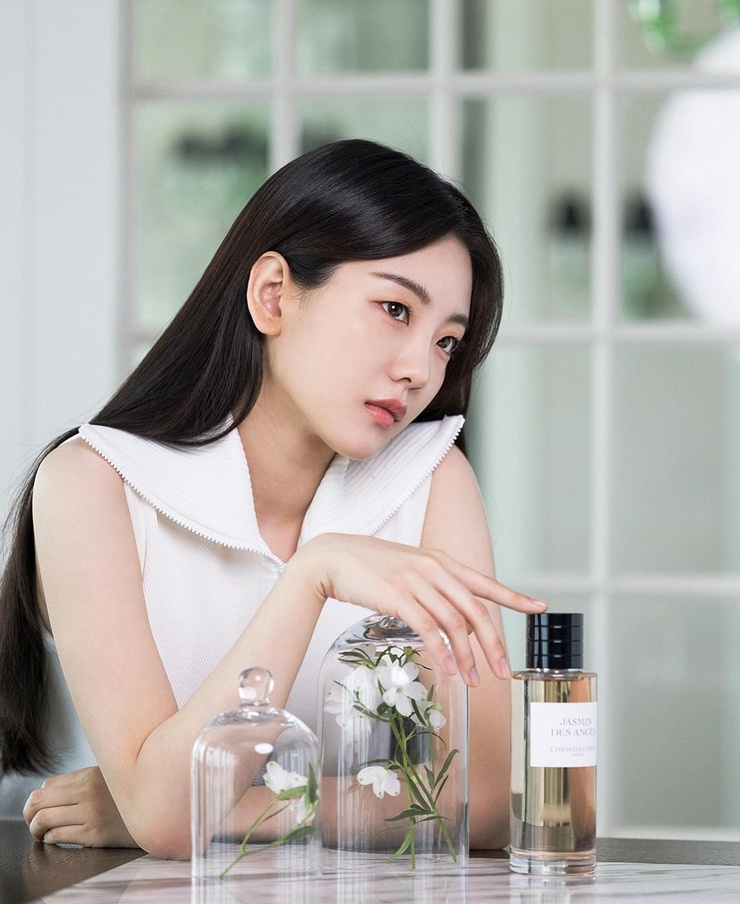 Cho Yi Hyun