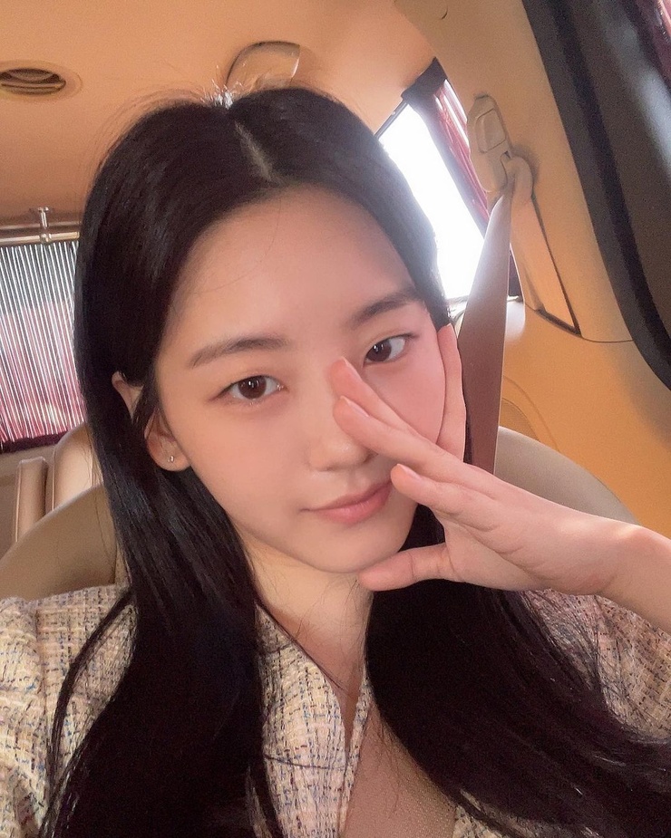 Cho Yi Hyun