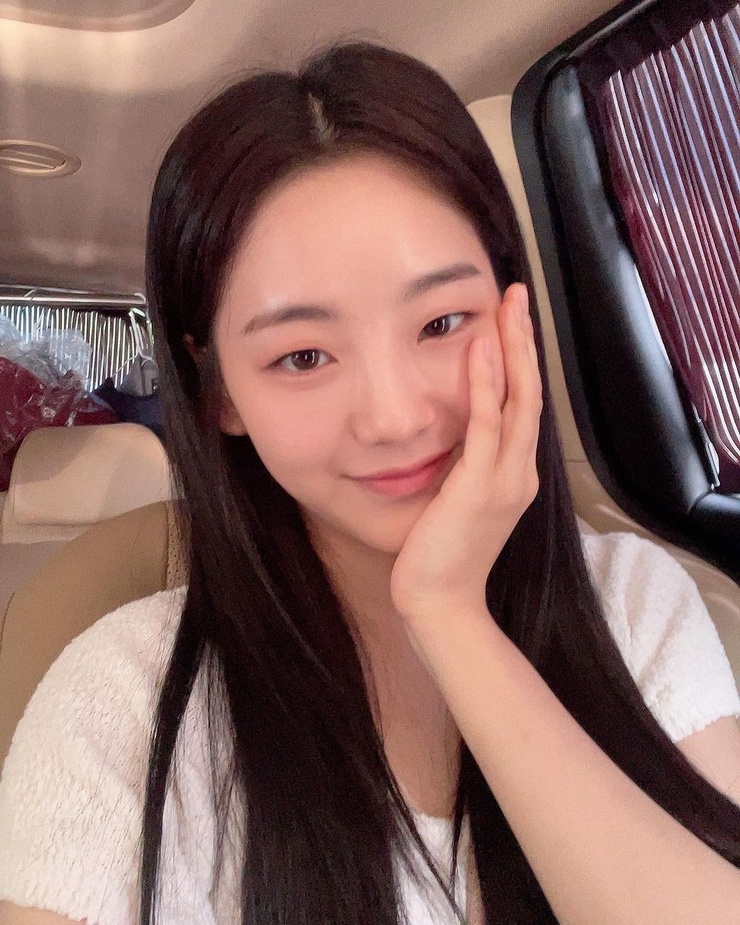 Cho Yi Hyun