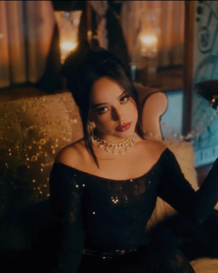 Becky G.