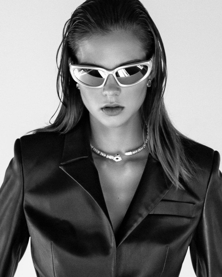 Alesya Kafelnikova Alesya Kafelnikova