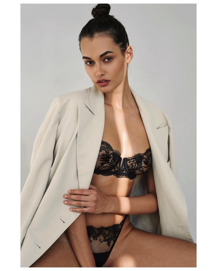 Gizele Oliveira Gizele Oliveira