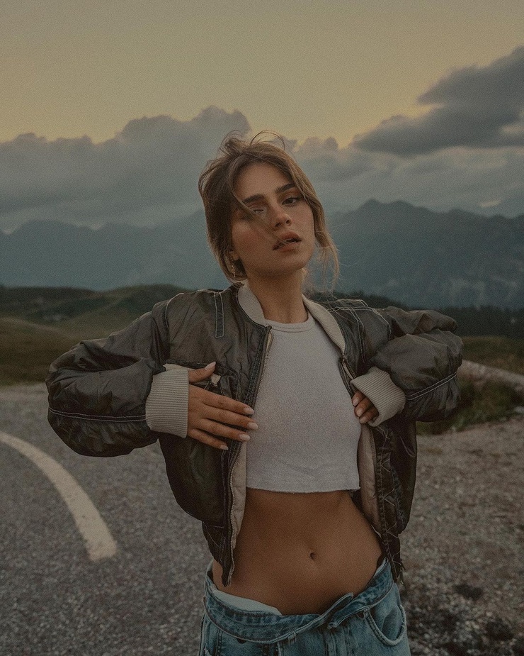 Jessy Hartel Jessy Hartel