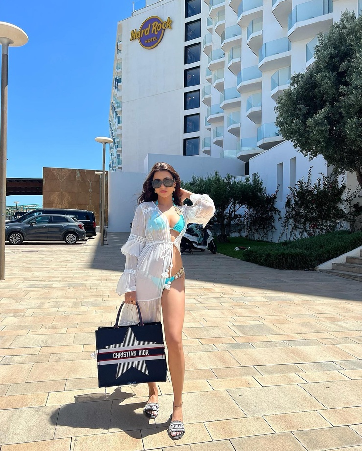 Ruhi Singh Ruhi Singh