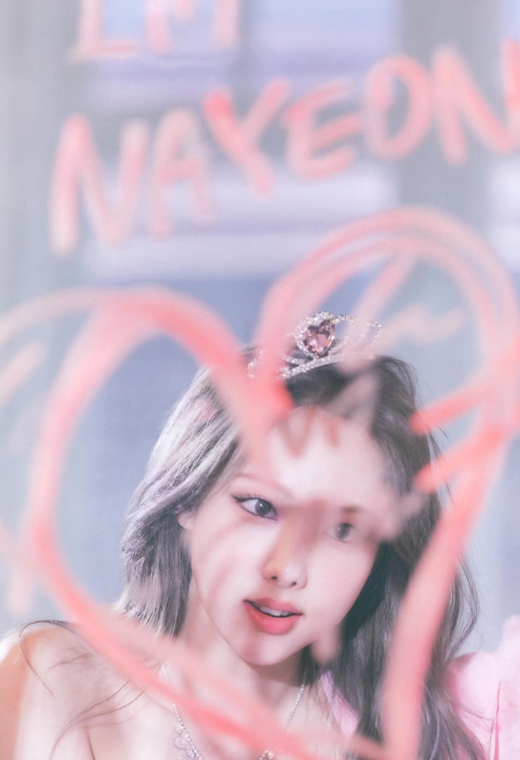 Im Nayeon