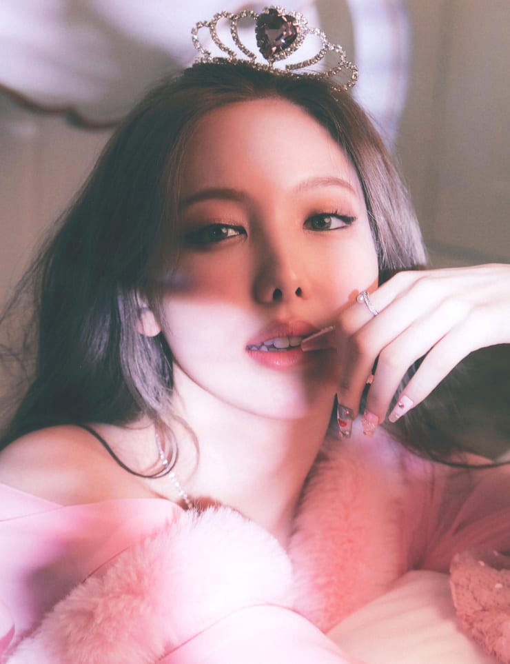 Im Nayeon